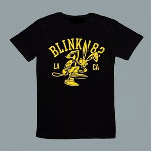 BLINK 182 BUNNY RABBIT American Rock Pop Music Band Tee T-Shirt